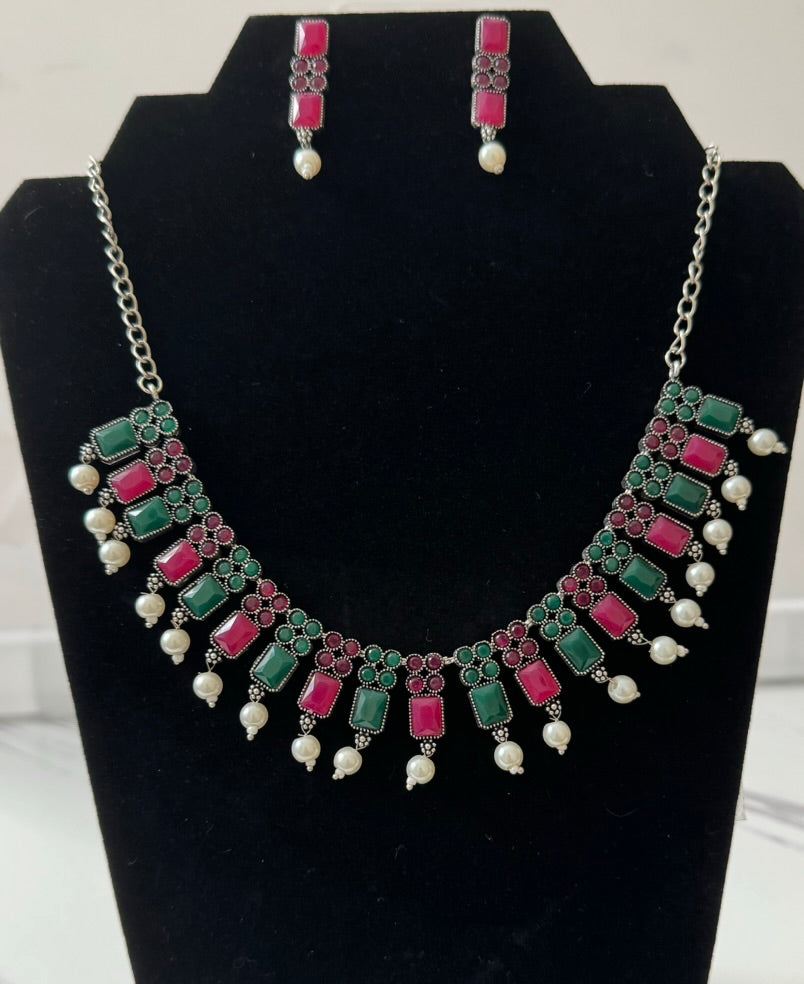 Necklace with stone