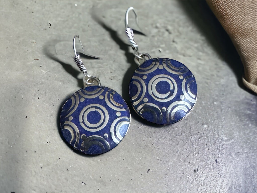 Drop earrings