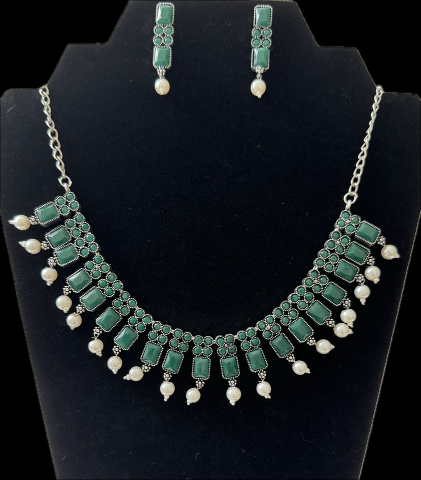 Necklace with stone