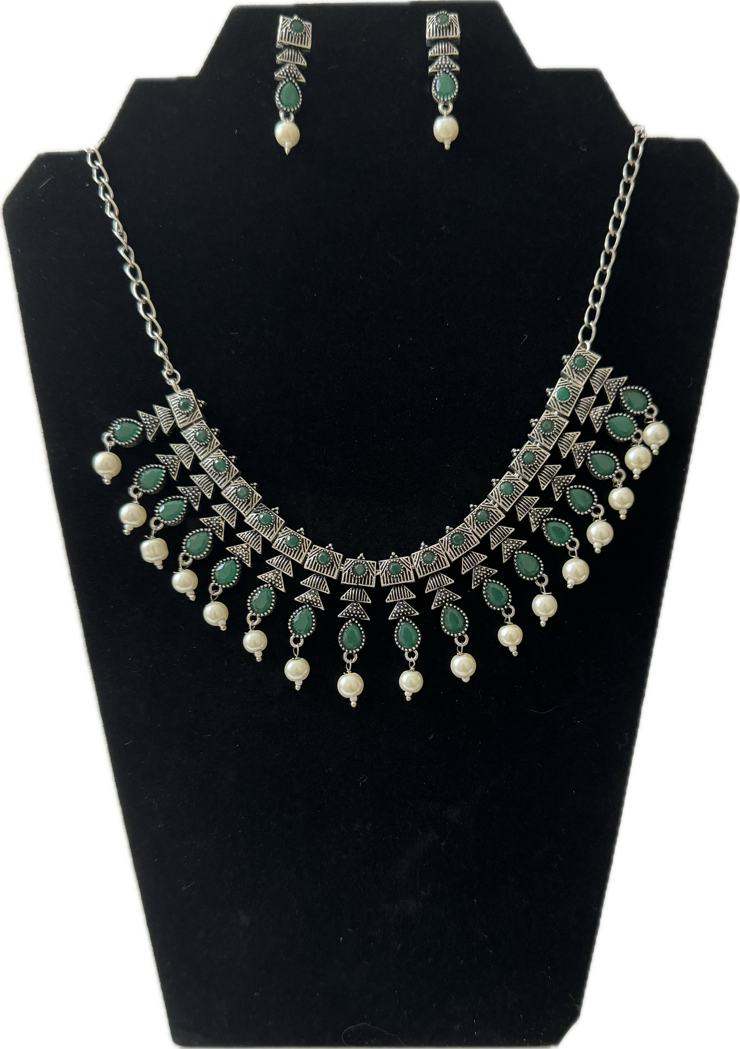 Necklace with stone