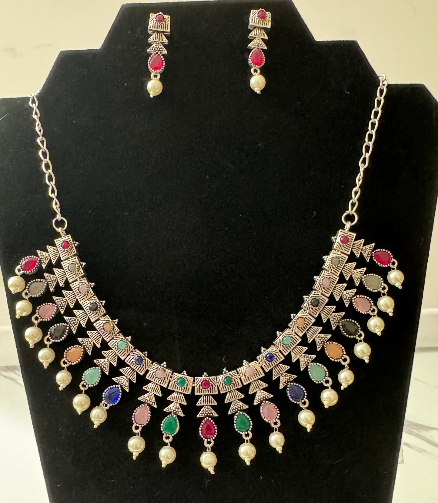 Necklace with stone