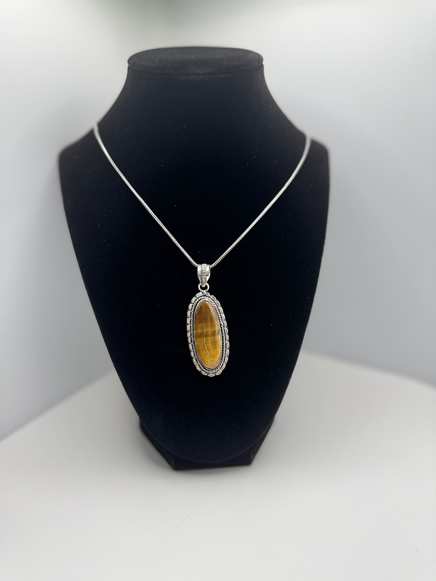 Pendant Tiger's eye